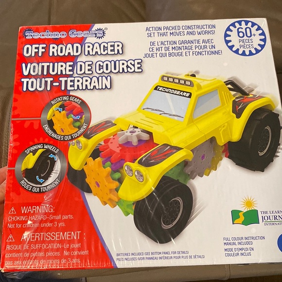 Toy Car - Gears - Picture 1 of 2